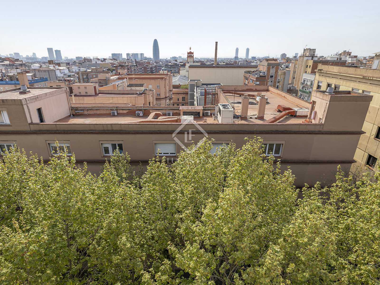 Condominium dans Barcelone, Catalogne 11662710