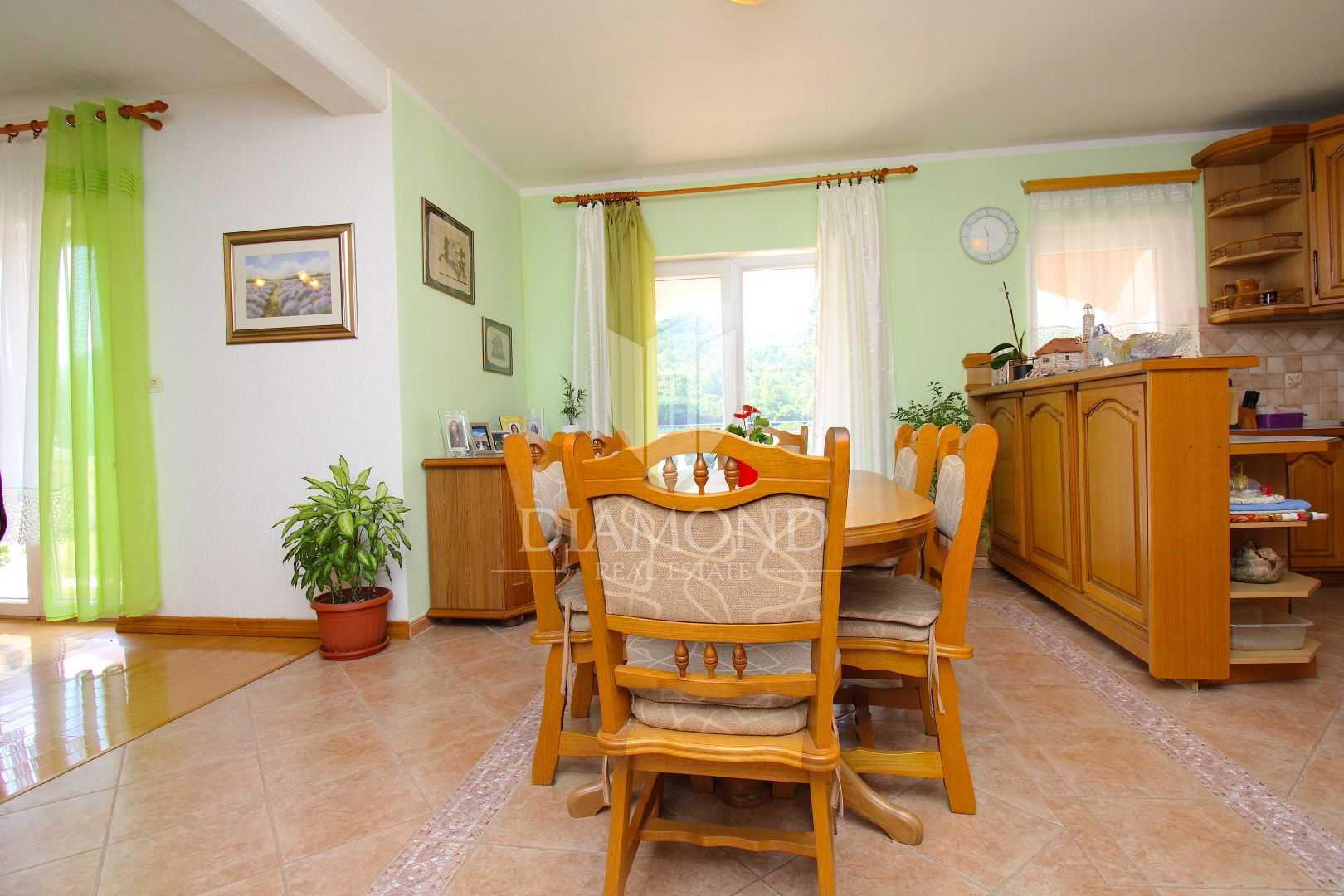 casa en Plomin, Istria County 11662869