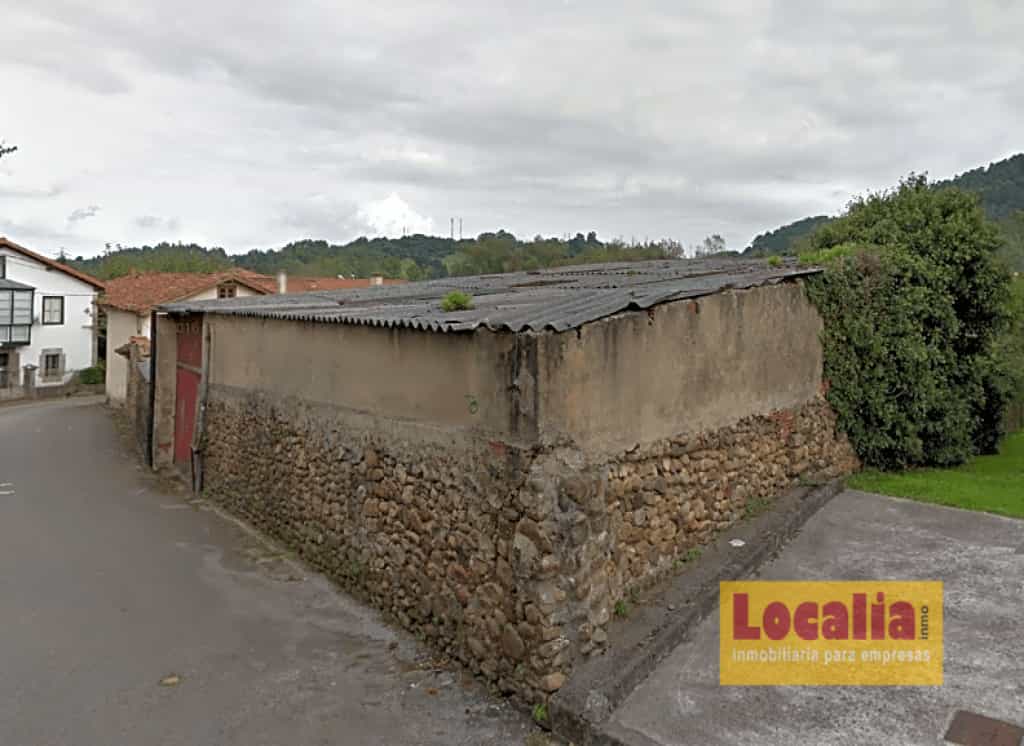 土地 在 Solares, Cantabria 11663053
