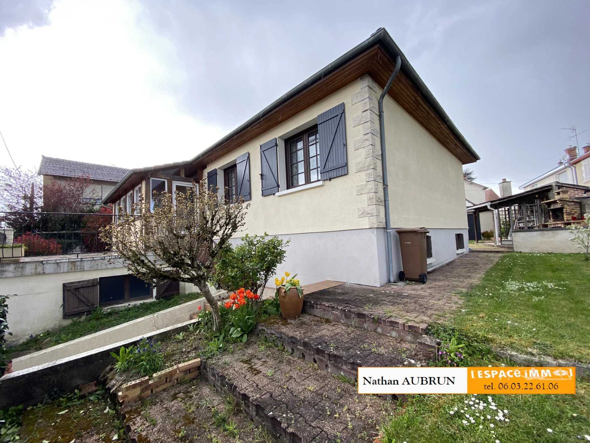 Dom w Wierzon, Centrum-Val de Loire 11663144