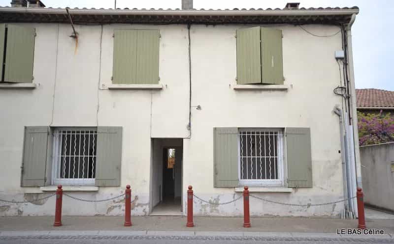 Condominium dans Novès, Provence-Alpes-Côte d'Azur 11663154