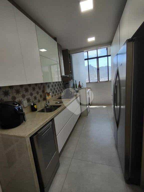 公寓 在 蒂茹卡, 里約熱內盧 11663444
