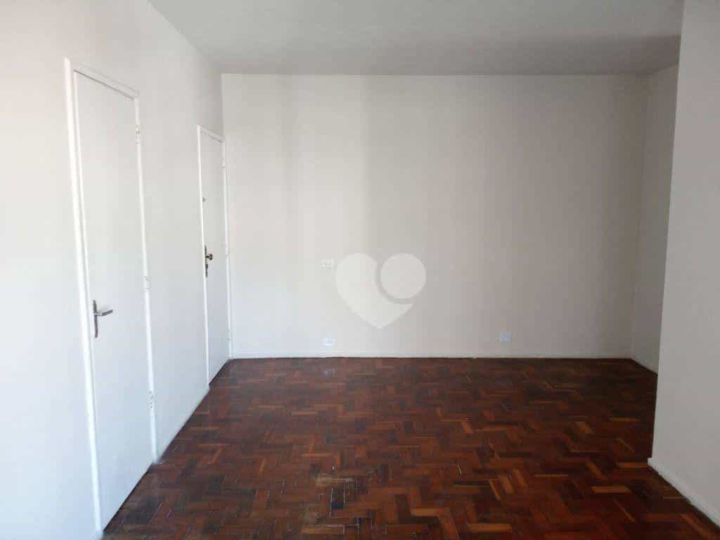 公寓 在 蒂茹卡, 里約熱內盧 11663507