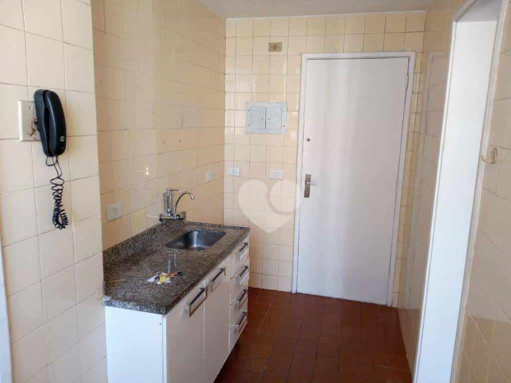 公寓 在 蒂茹卡, 里約熱內盧 11663507