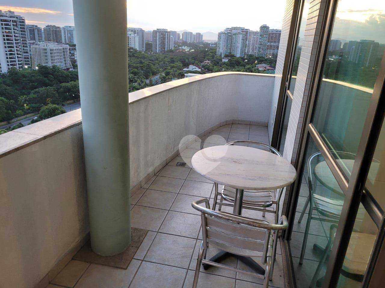 Condominium in Barra da Tijuca, Rio de Janeiro 11663853