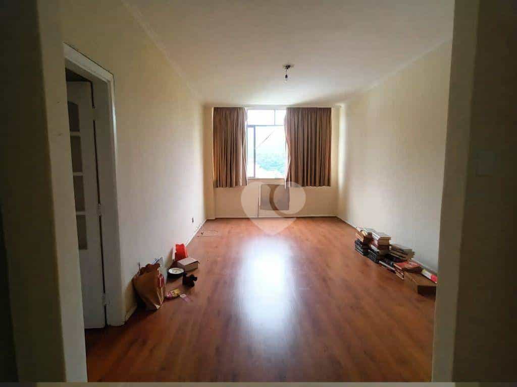 公寓 在 拉蘭熱拉斯, 里約熱內盧 11664414