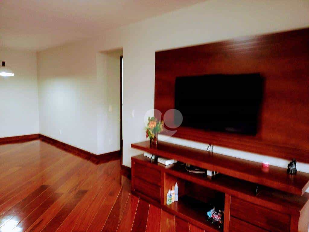 Condominium in Tijuca, Rio de Janeiro 11664905