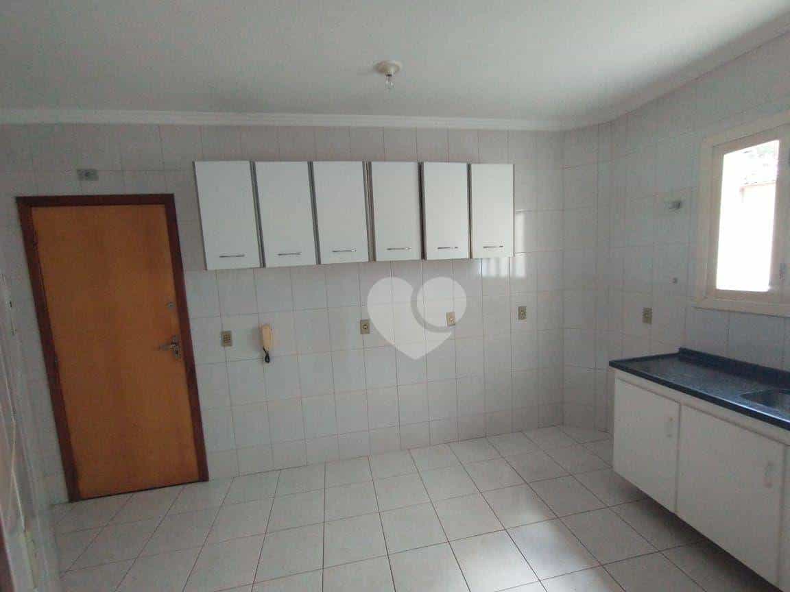 Condominium in , Minas Gerais 11665010