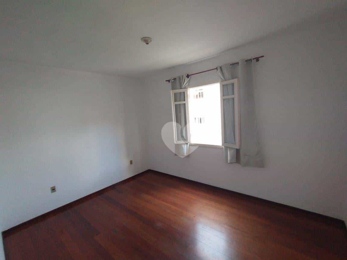 公寓 在 Sarzedo, Minas Gerais 11665010