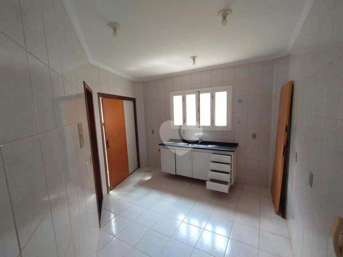 Condominium in , Minas Gerais 11665181