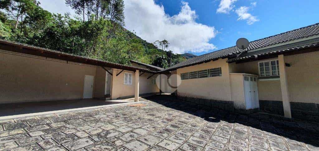 House in , Rio de Janeiro 11665331