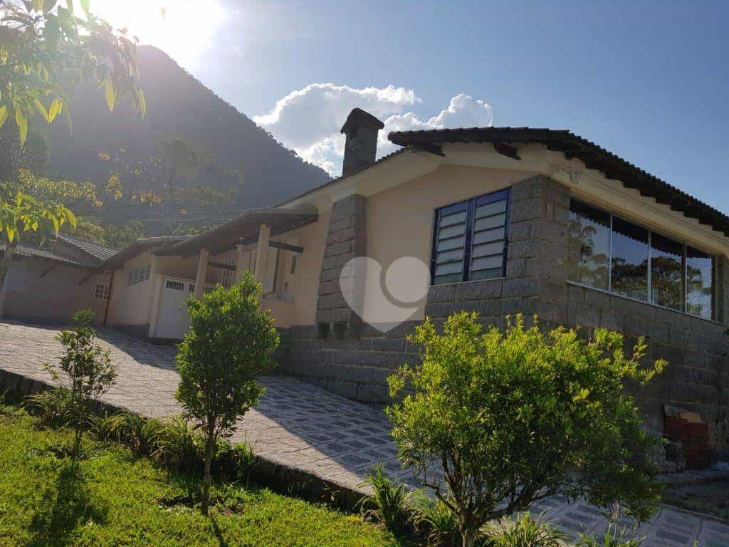 House in , Rio de Janeiro 11665331