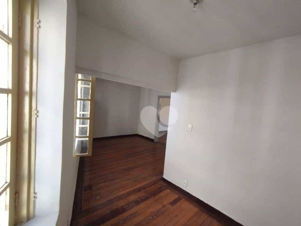 公寓 在 卡通比, 里约热内卢 11665424