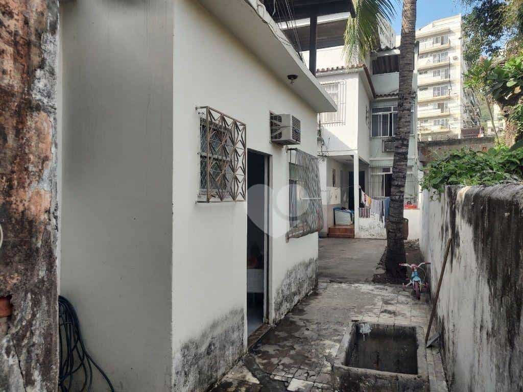 Dom w , Rio de Janeiro 11665605