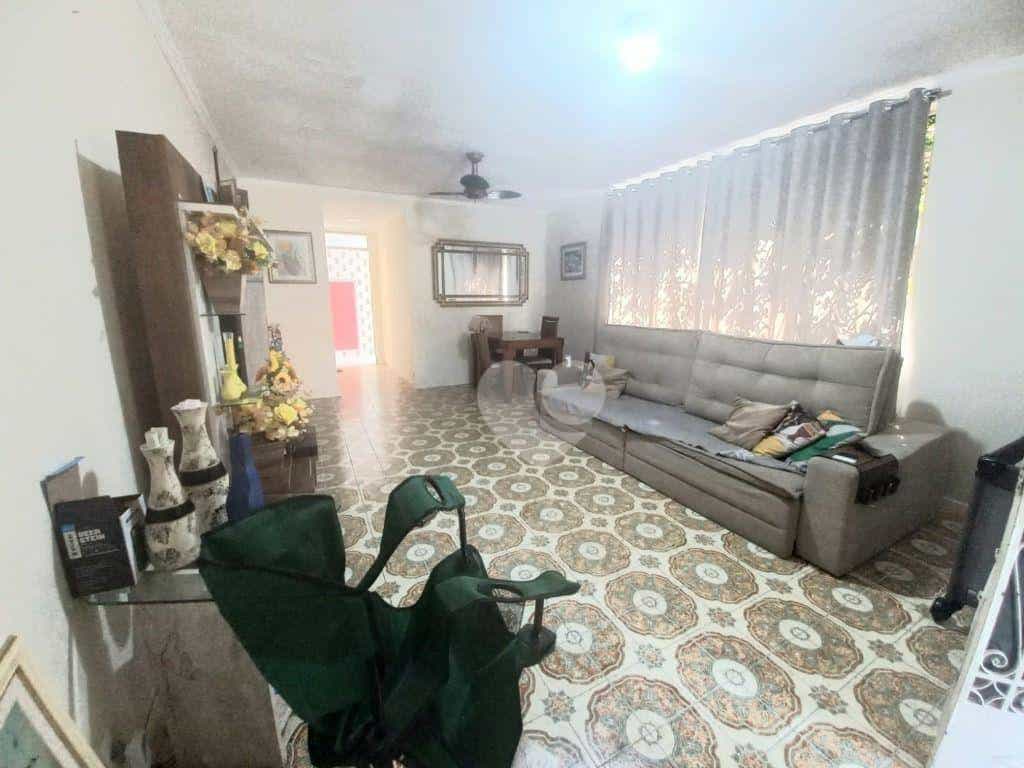 жилой дом в Качамби, Рио де Жанейро 11665675