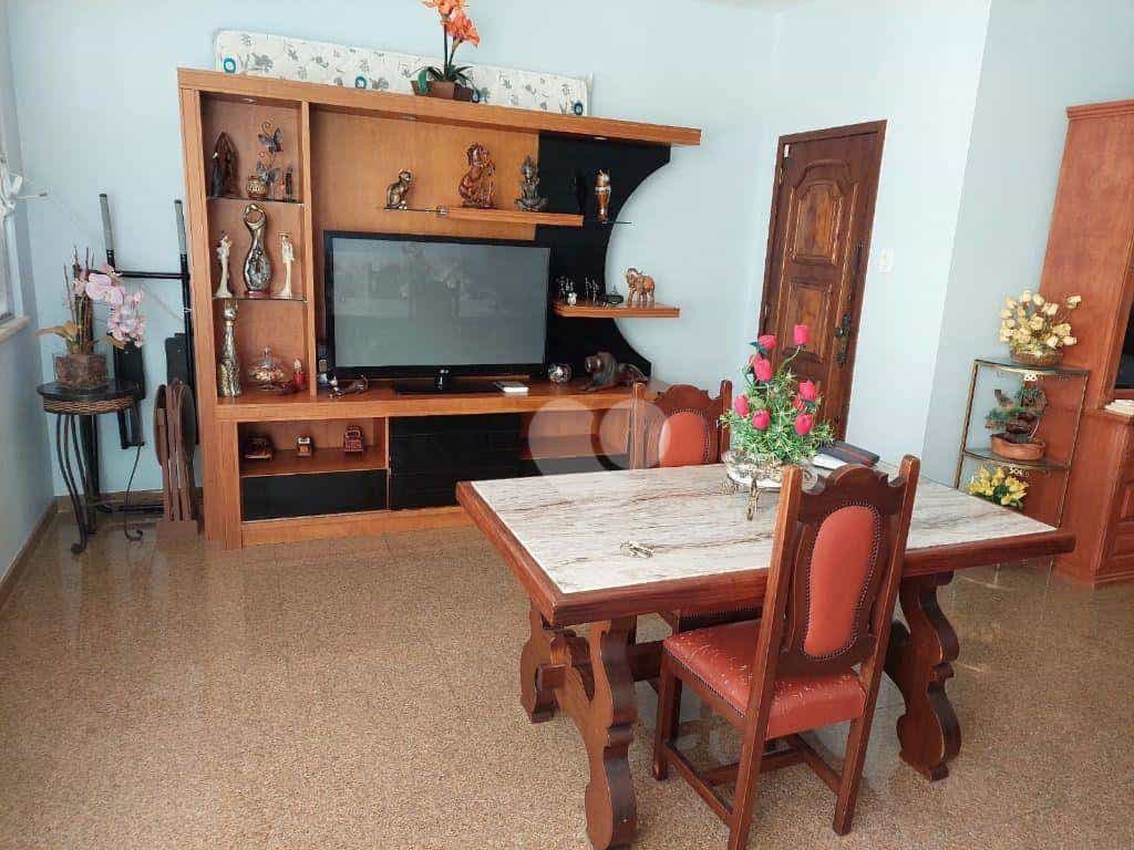 公寓 在 蒂茹卡, 里约热内卢 11665779