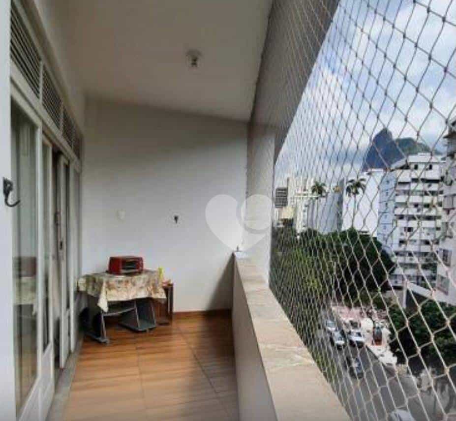Condominium in Botafogo, Rio de Janeiro 11665840