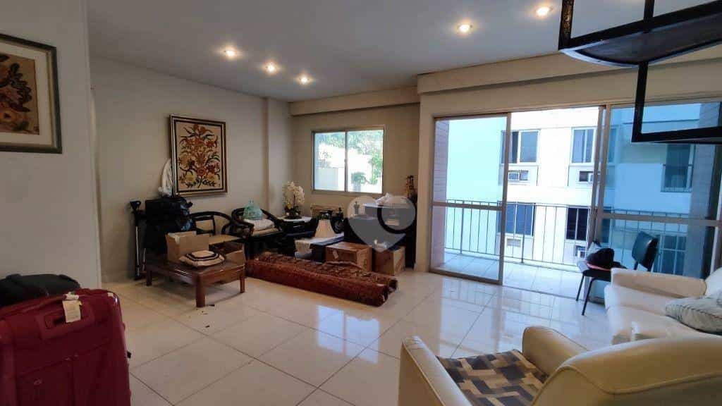 公寓 在 拉蘭熱拉斯, 里約熱內盧 11666067