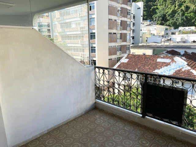Condominium in Lagoa, Rio de Janeiro 11666176