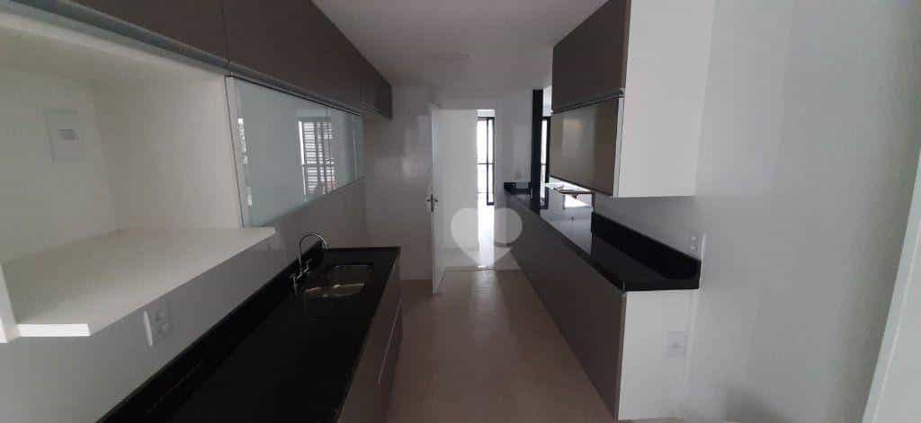 Condominium in , Rio de Janeiro 11666185