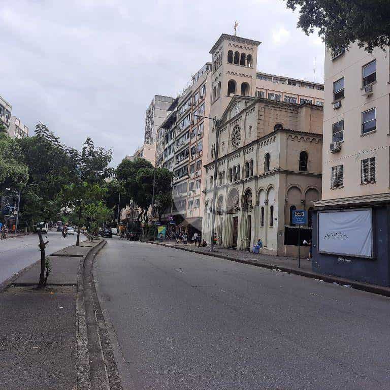 Pengecer di Tijuca, Rio de Janeiro 11666394