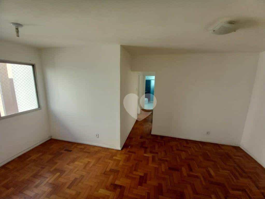公寓 在 瓦斯孔塞洛斯林斯, 里约热内卢 11666407