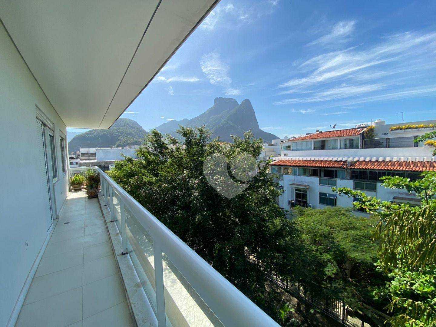 Condominium in , Rio de Janeiro 11666510