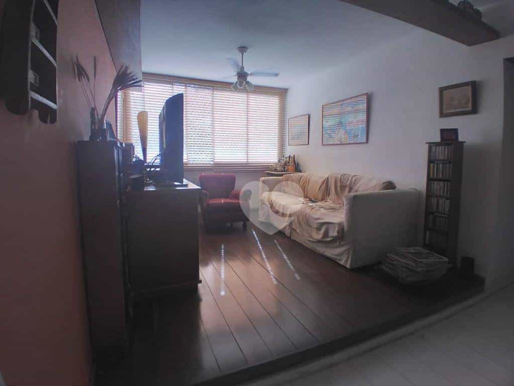 Квартира в Laranjeiras, Ріо-де-Жанейро 11666672