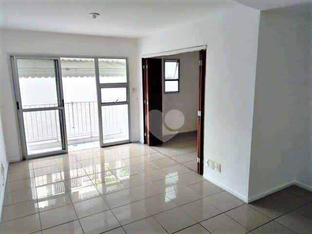 Condominium in Lagoa, Rio de Janeiro 11666899