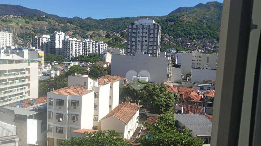 Condominium in Grajau, Rio de Janeiro 11667019