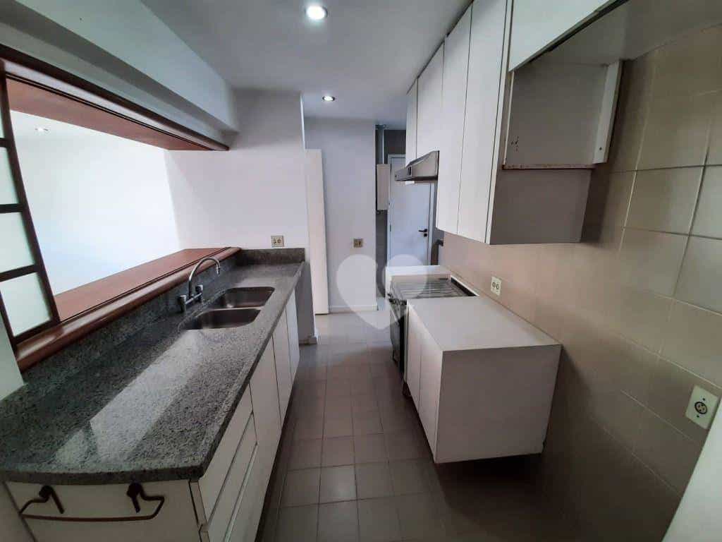 Condominium in , Rio de Janeiro 11667046
