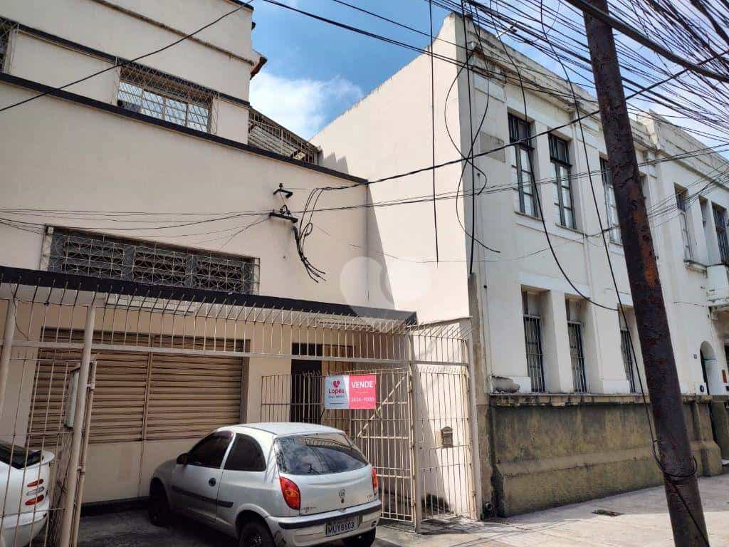 жилой дом в Праса да Бандейра, Рио де Жанейро 11667418