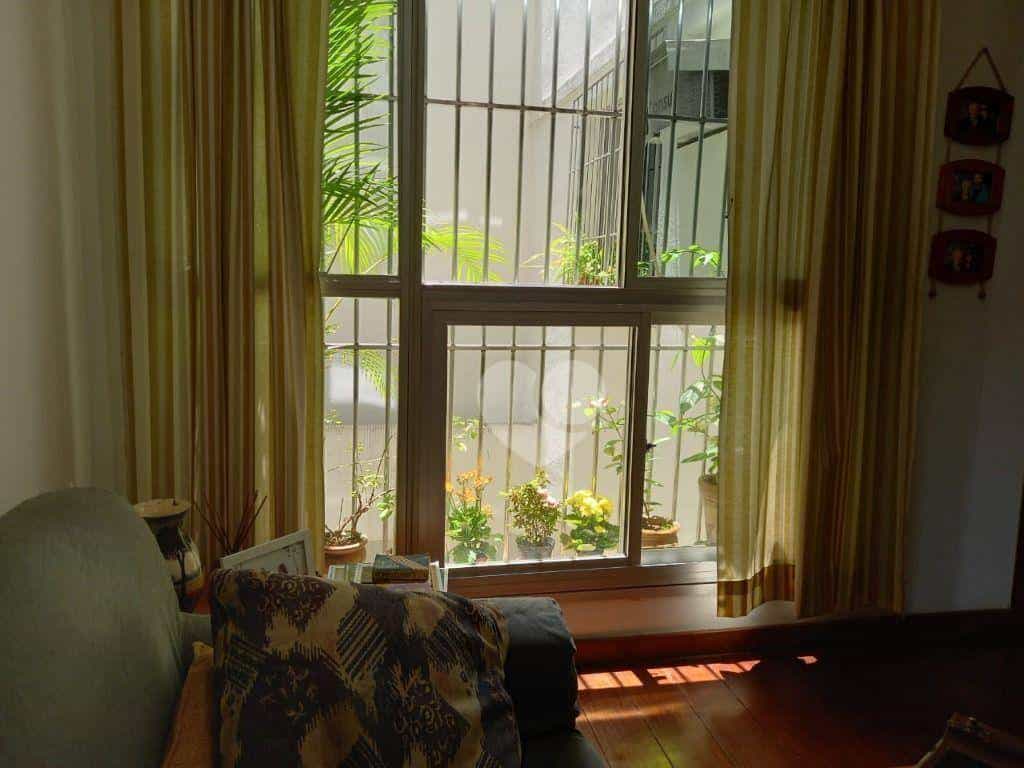 Condominium in Grajau, Rio de Janeiro 11667495
