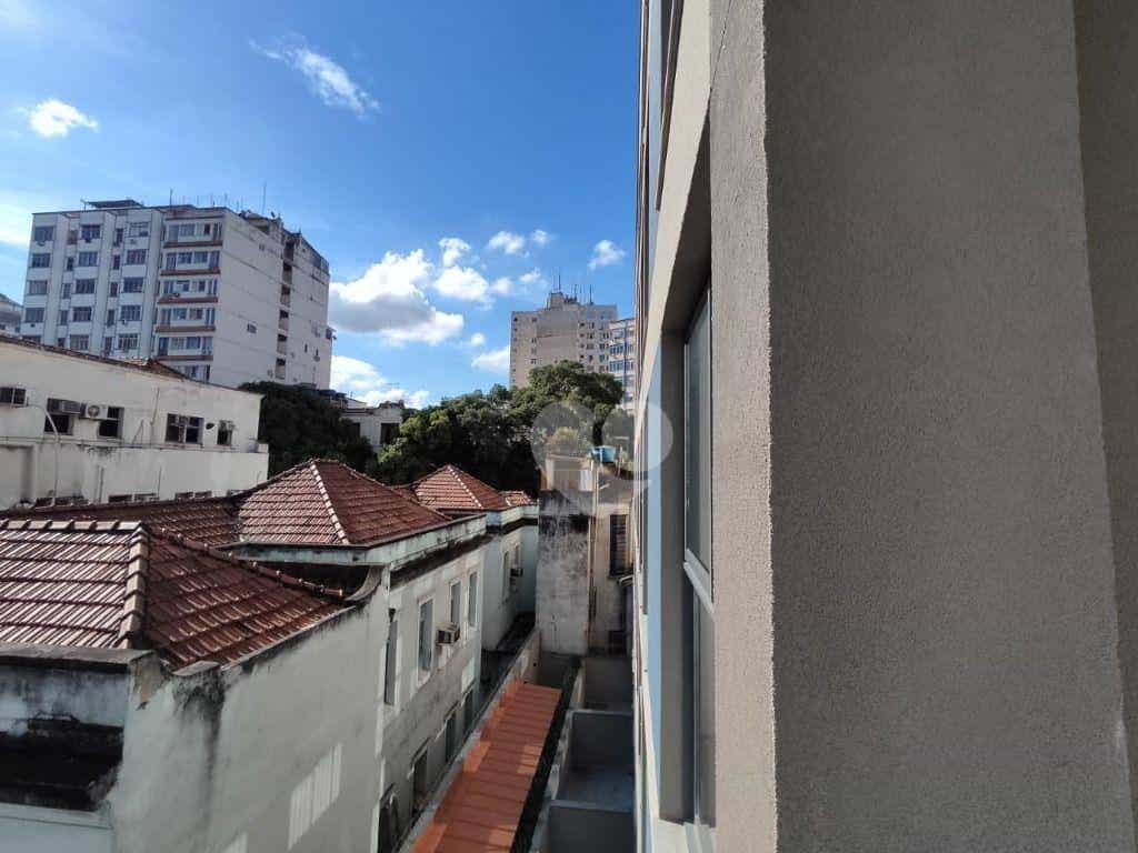 Condominium in , Rio de Janeiro 11667529