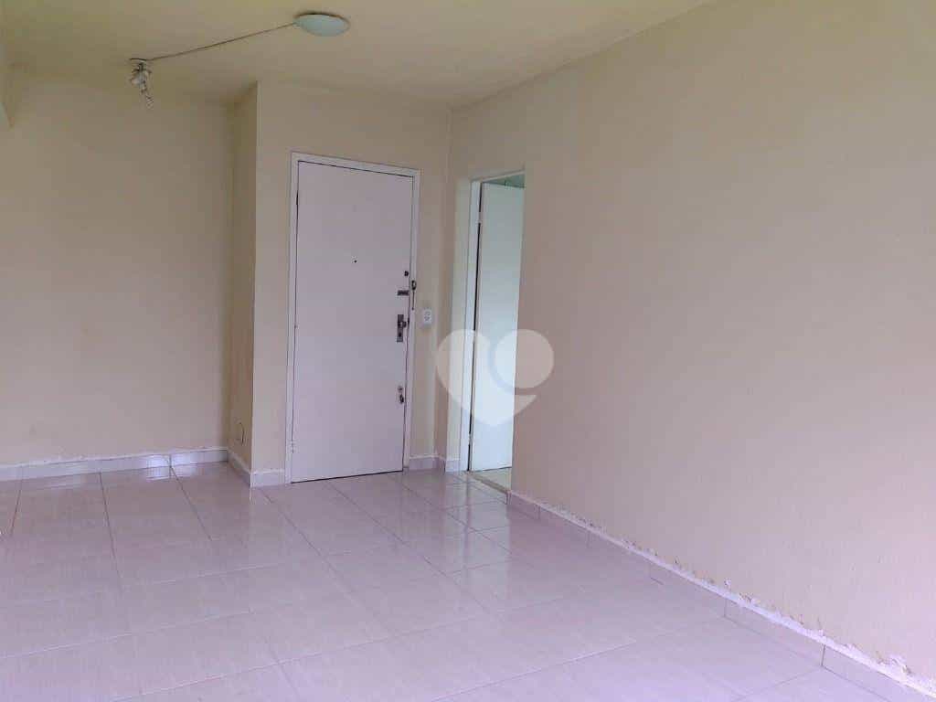公寓 在 雅卡雷帕瓜, 里約熱內盧 11667668