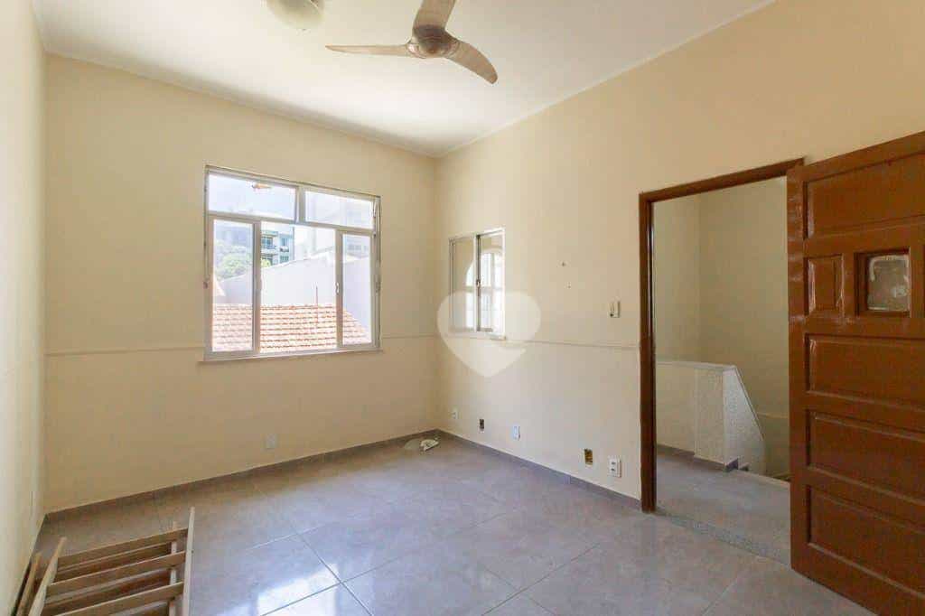 公寓 在 蒂茹卡, 里約熱內盧 11668089