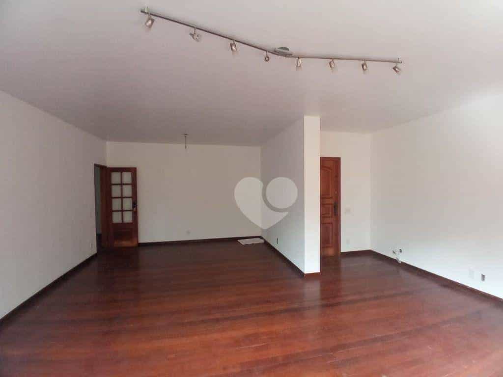 Condominium in Tijuca, Rio de Janeiro 11668147