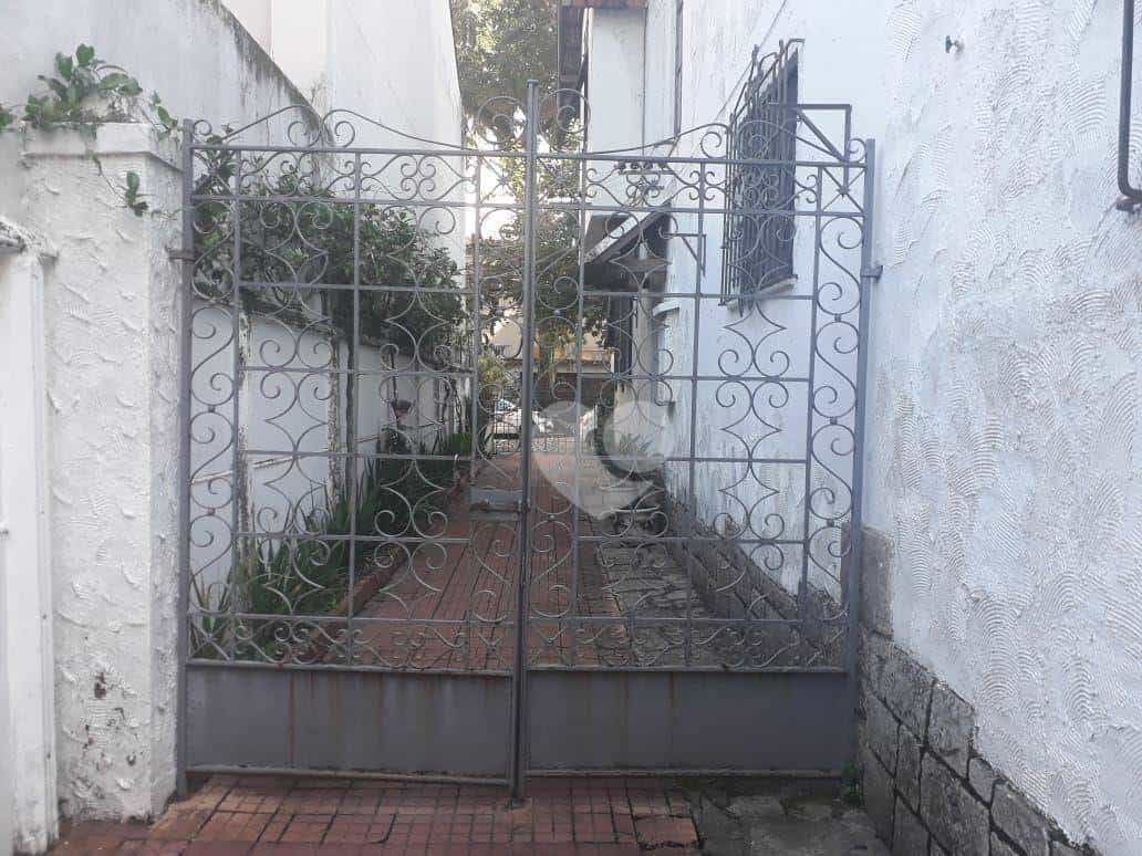 House in , Rio de Janeiro 11668161