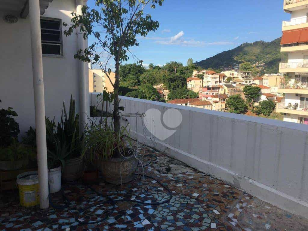 公寓 在 蒂茹卡, 里約熱內盧 11668251