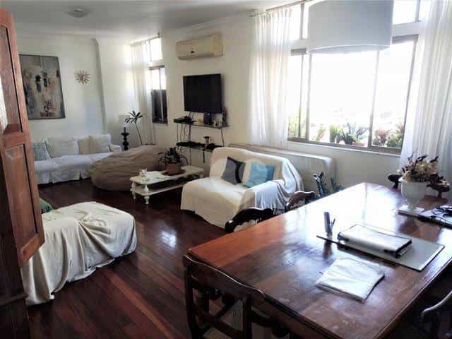 Condominium in Cosme Velho, Rio de Janeiro 11668342