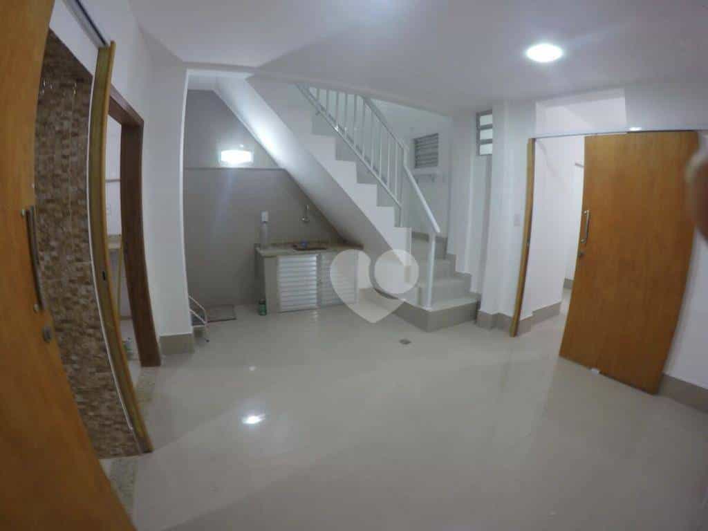 House in , Rio de Janeiro 11668355
