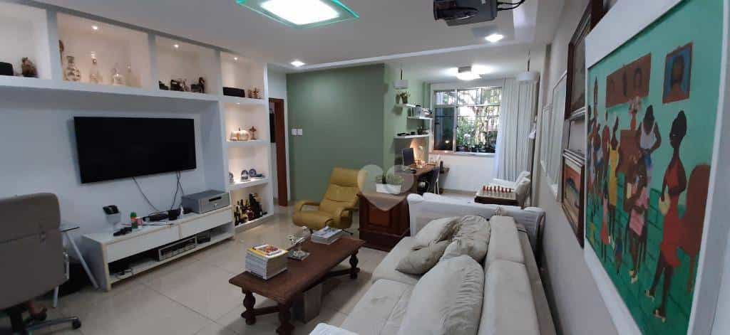Condominium in Grajau, Rio de Janeiro 11668371
