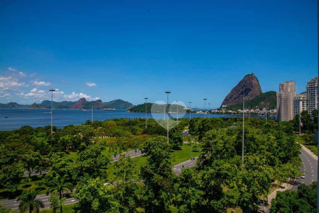 Condominium in Flamengo, Rio de Janeiro 11668489