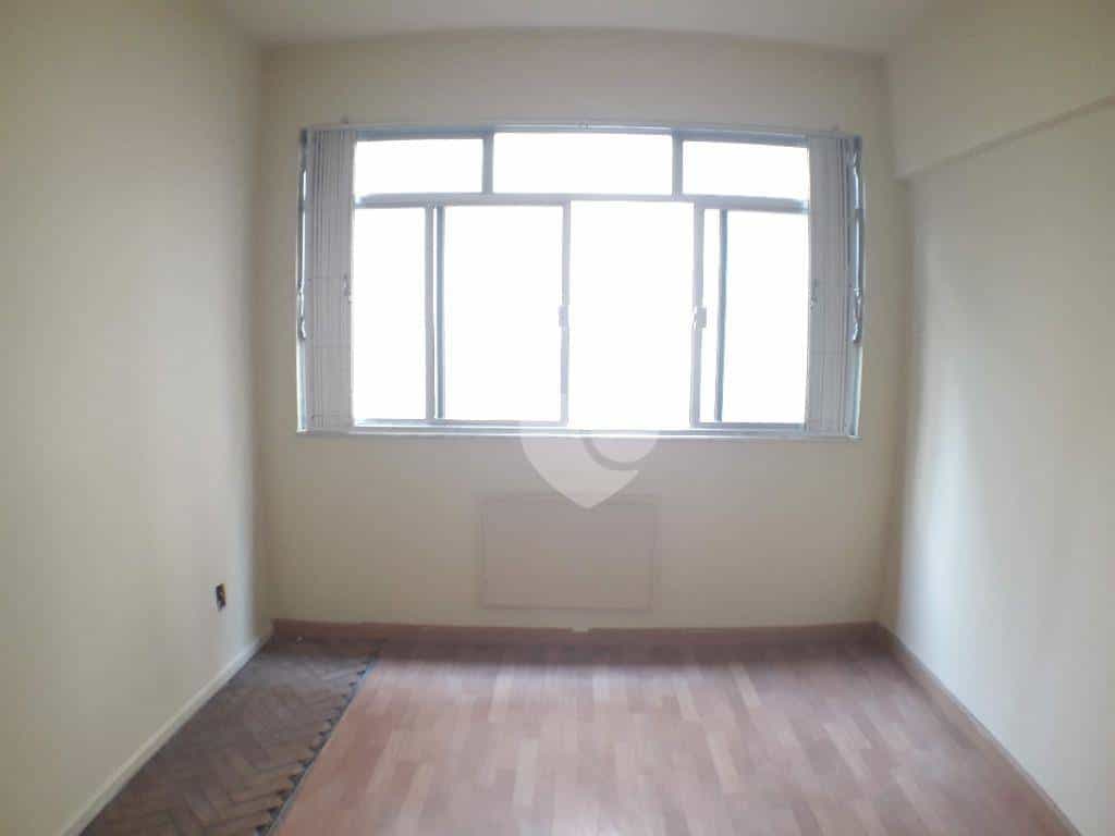 公寓 在 拉蘭熱拉斯, 里約熱內盧 11668751