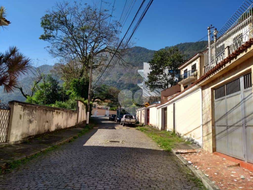 Maa sisään Andarai, Rio de Janeiro 11668861