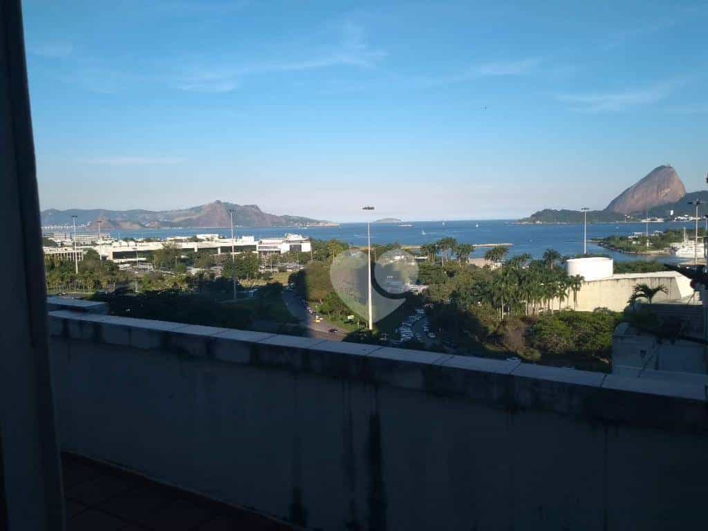 Condominium dans Gloria, Rio de Janeiro 11668899