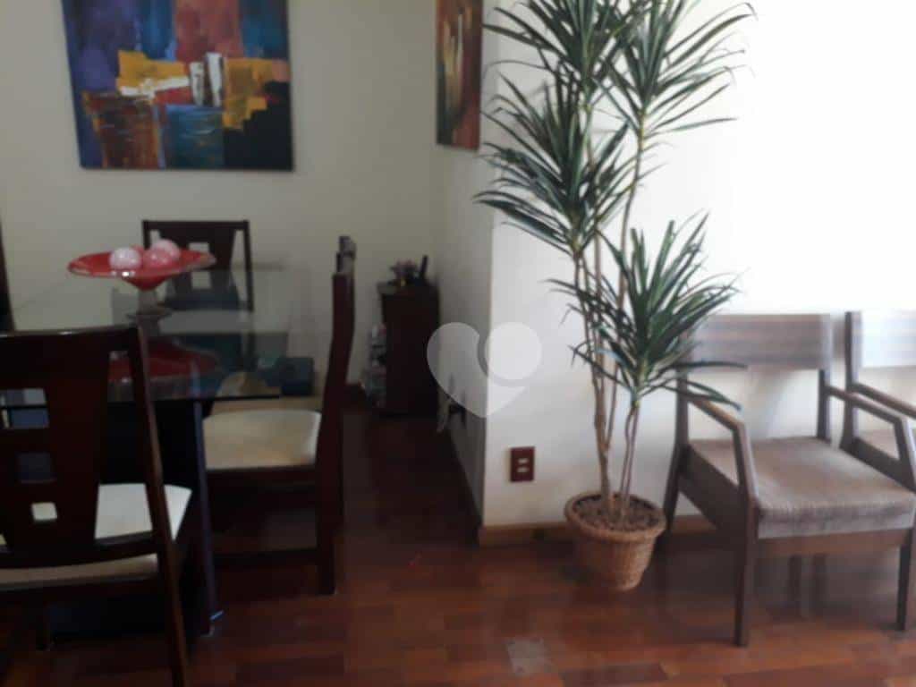 Condominium in Grajau, Rio de Janeiro 11668976