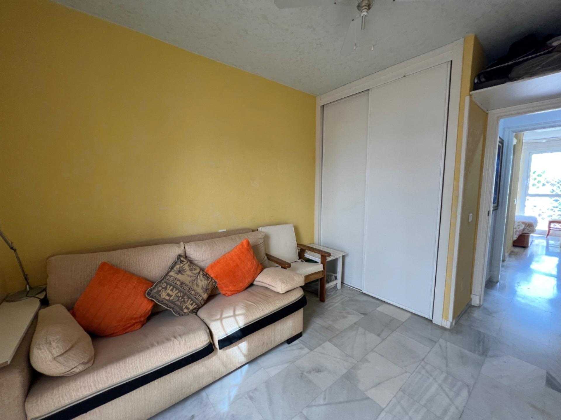 公寓 在 Benalmádena, Andalucía 11669464