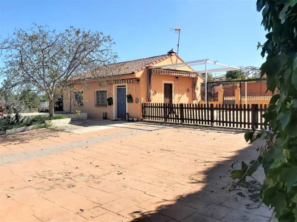 Land in Mancha Real, Andalusia 11669846
