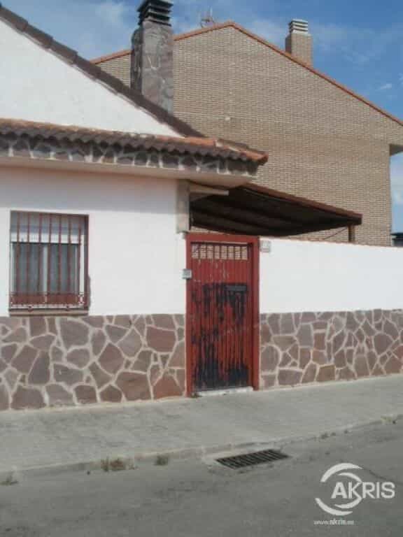 Hus i Casarrubuelos, Madrid 11669897